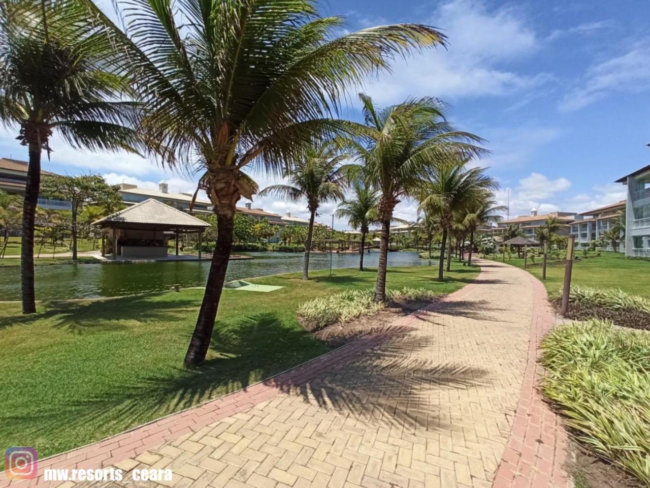 Golf 1 Km Beach Parck Aquiraz Bagian luar foto