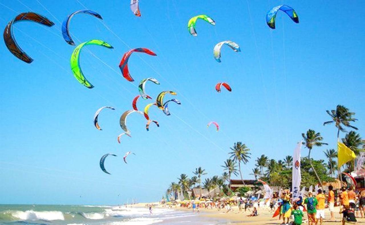 Golf 1 Km Beach Parck Aquiraz Bagian luar foto