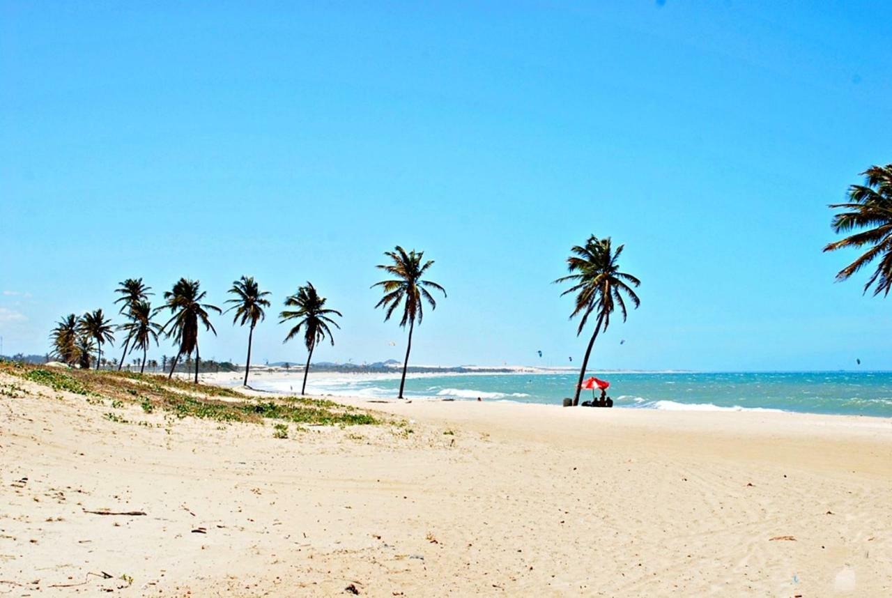 Golf 1 Km Beach Parck Aquiraz Bagian luar foto